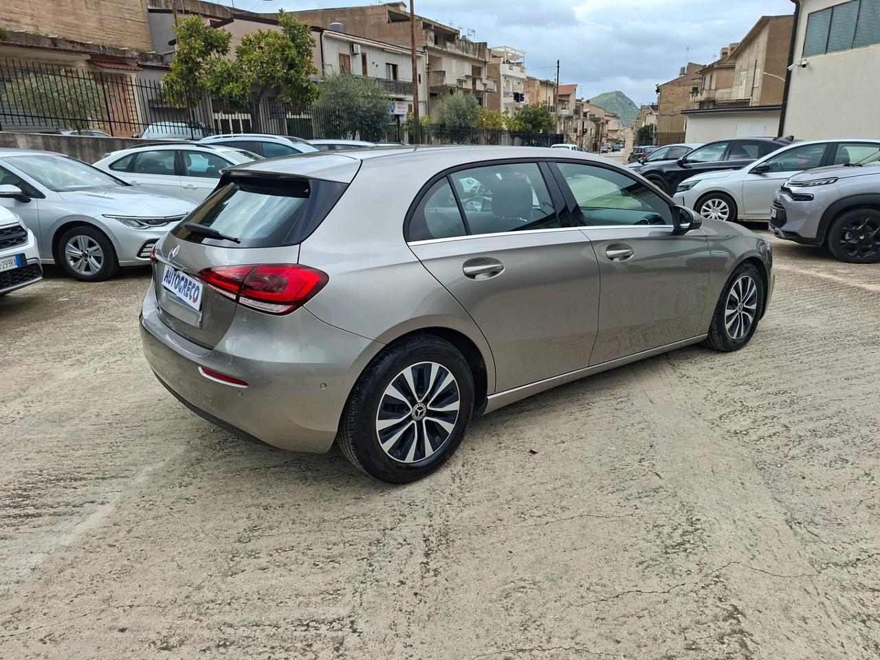 Mercedes-benz A 180 d Business