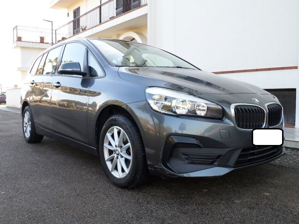 BMW 216d con motore leggermente rumoroso