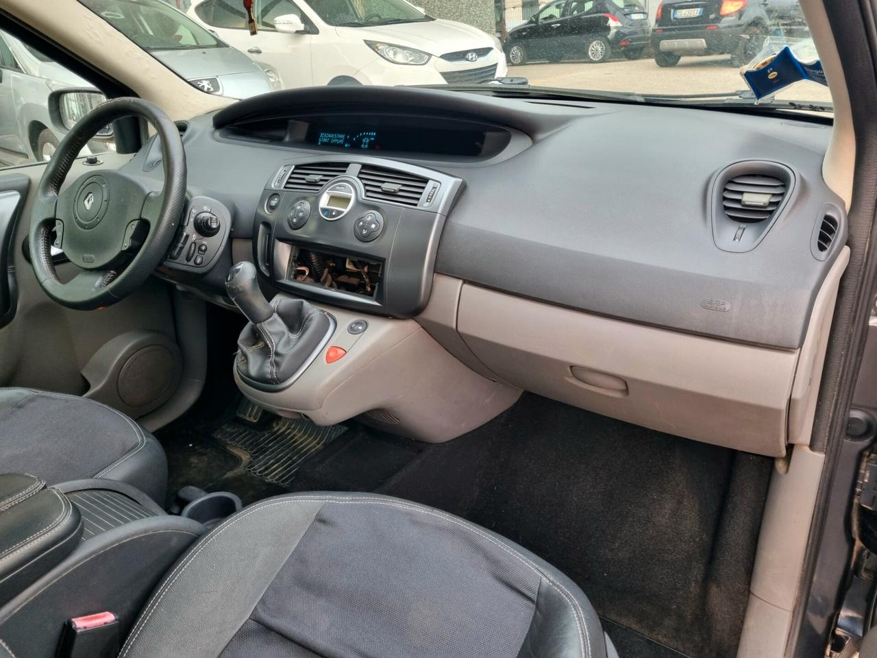 RENAULT SCENIC 1.6 BENZINA 111CV 16V DYNAMIQUE