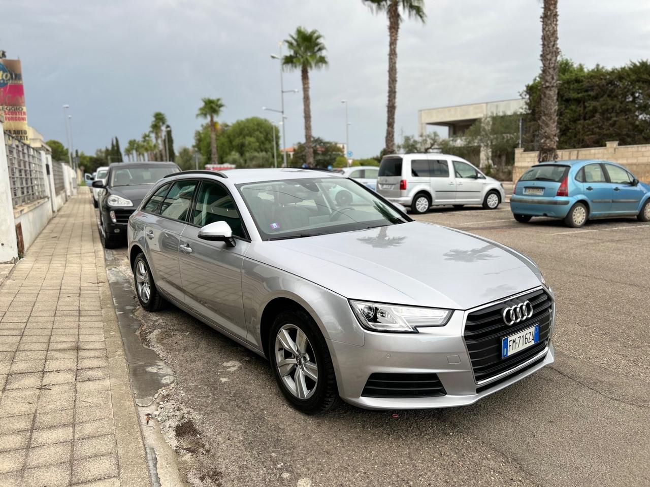 Audi A4 2.0 TDI 150 CV Business Sport