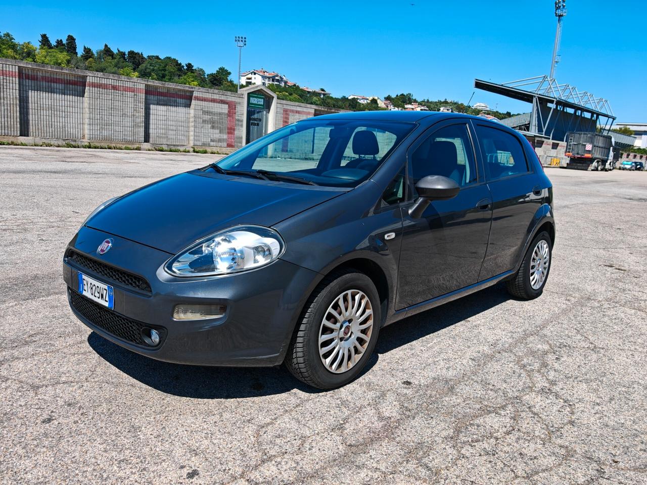 Fiat Punto 1.3 multijet 75cv unico prop,ok neopatentati.