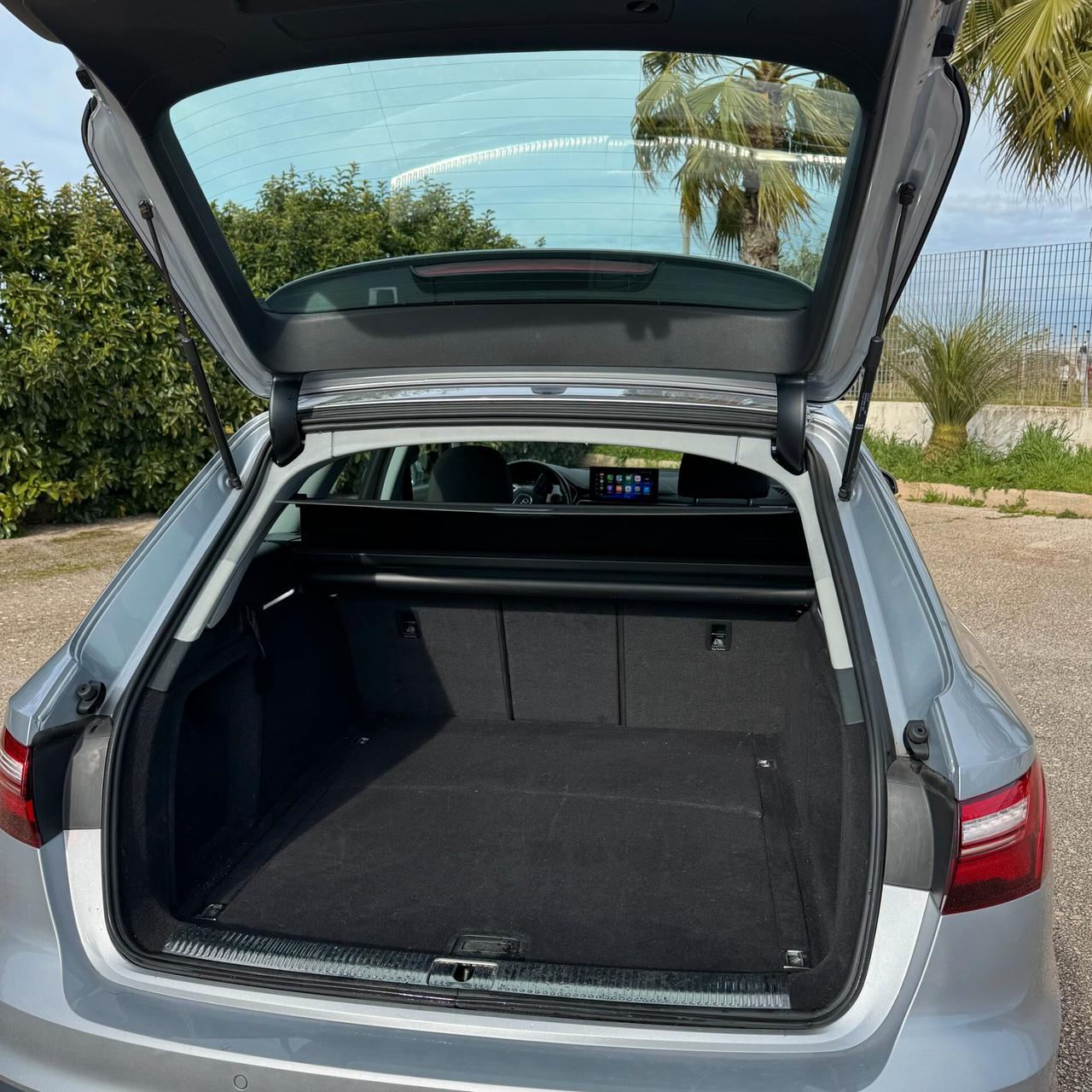 Audi A4 Avant 30 TDI 136 CV Stronic Business Advanced