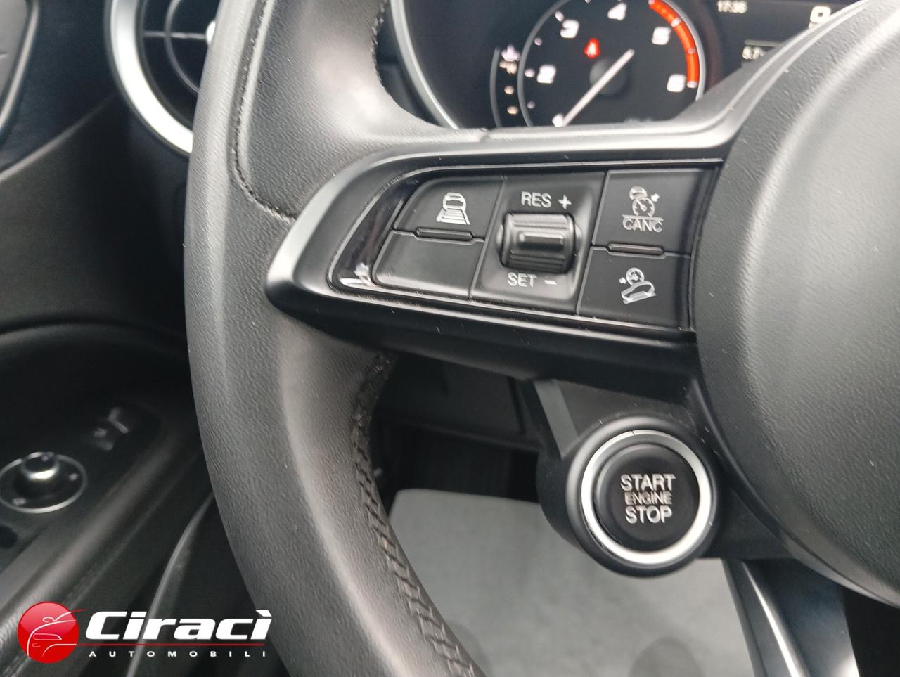 Alfa Romeo Stelvio 2.2 Turbodiesel 190 CV AT8 Q4 Business