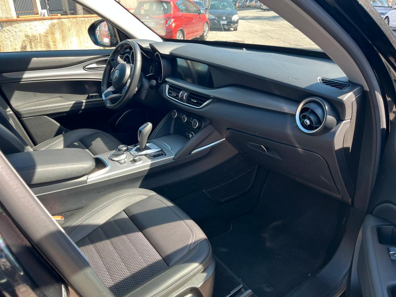 Alfa Romeo Stelvio 2.2 Turbodiesel 190 CV AT8 Q4 Sprint
