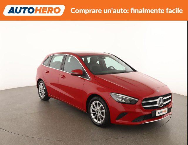 MERCEDES-BENZ B 180 d Premium