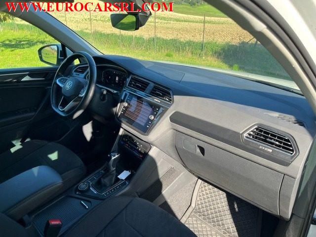 VOLKSWAGEN Tiguan 2.0 TDI 200 CV SCR DSG 4MOTION Elegance