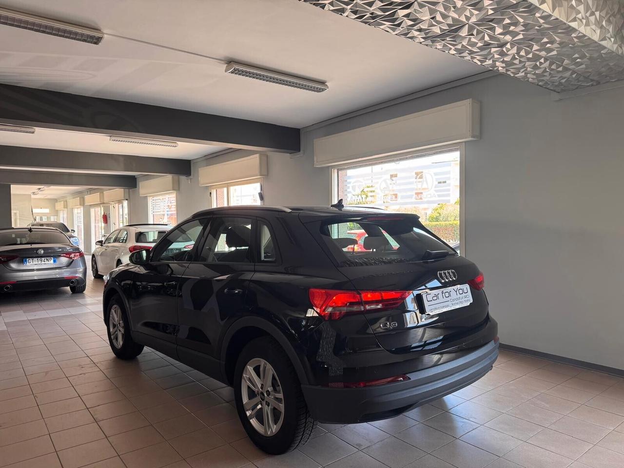 Audi Q3 35 TDI S tronic Business Advanced