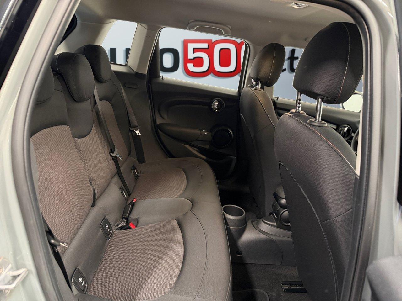 Mini 5 Porte One Baker Street 1.5 Twin Power Turbo 75cv