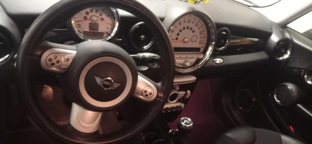Mini Cooper D 1,6 Diesel