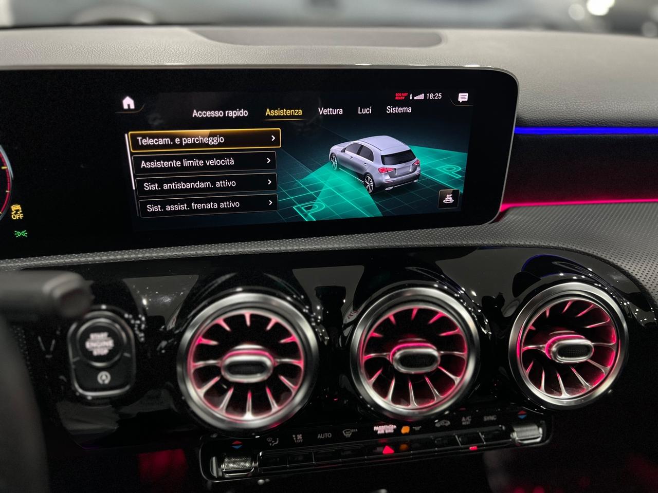 Mercedes Benz A200d Aut. AMG Line Premium 150 cv