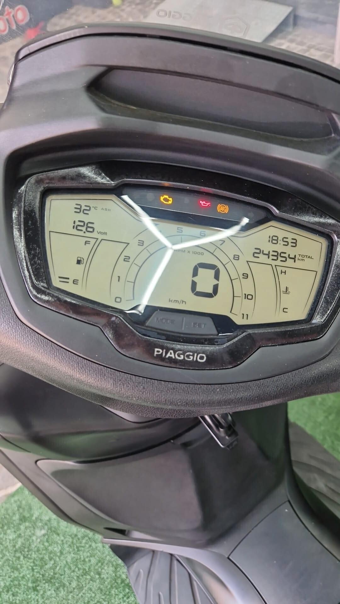 Piaggio Beverly 400