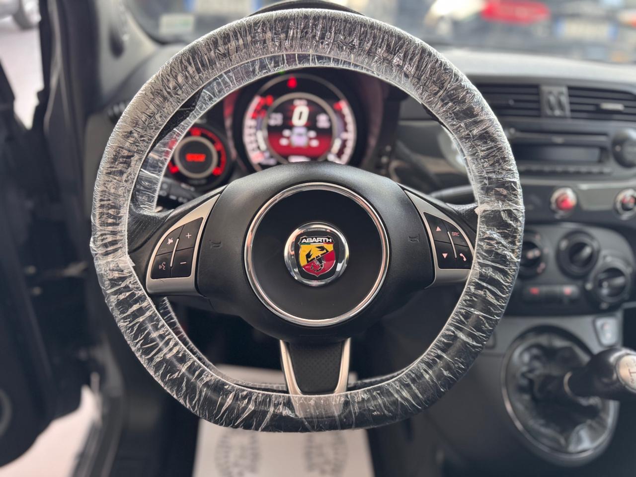 Abarth 595 1.4 Turbo T-Jet 140 CV