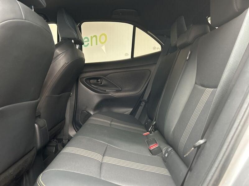 Toyota Yaris Cross 1.5h Adventure awd-i 116 CV e-cvt