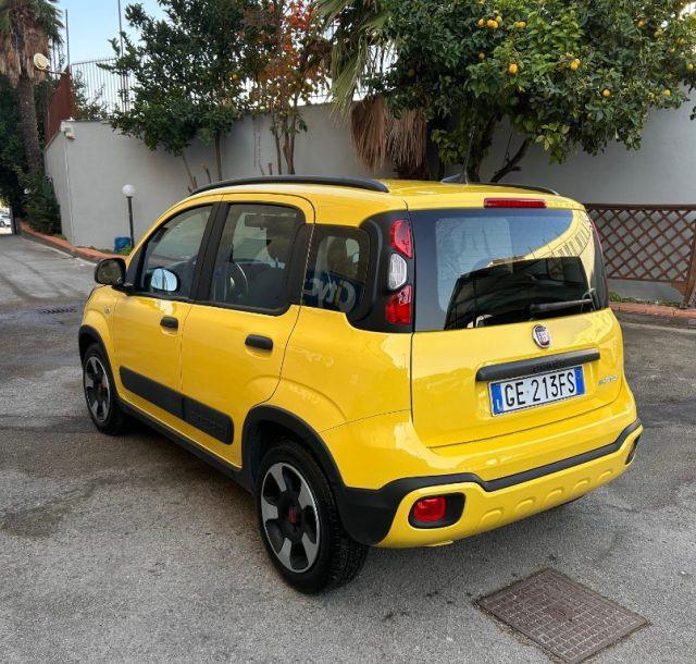 FIAT Panda 1.0 FireFly S&S Hybrid City Cross