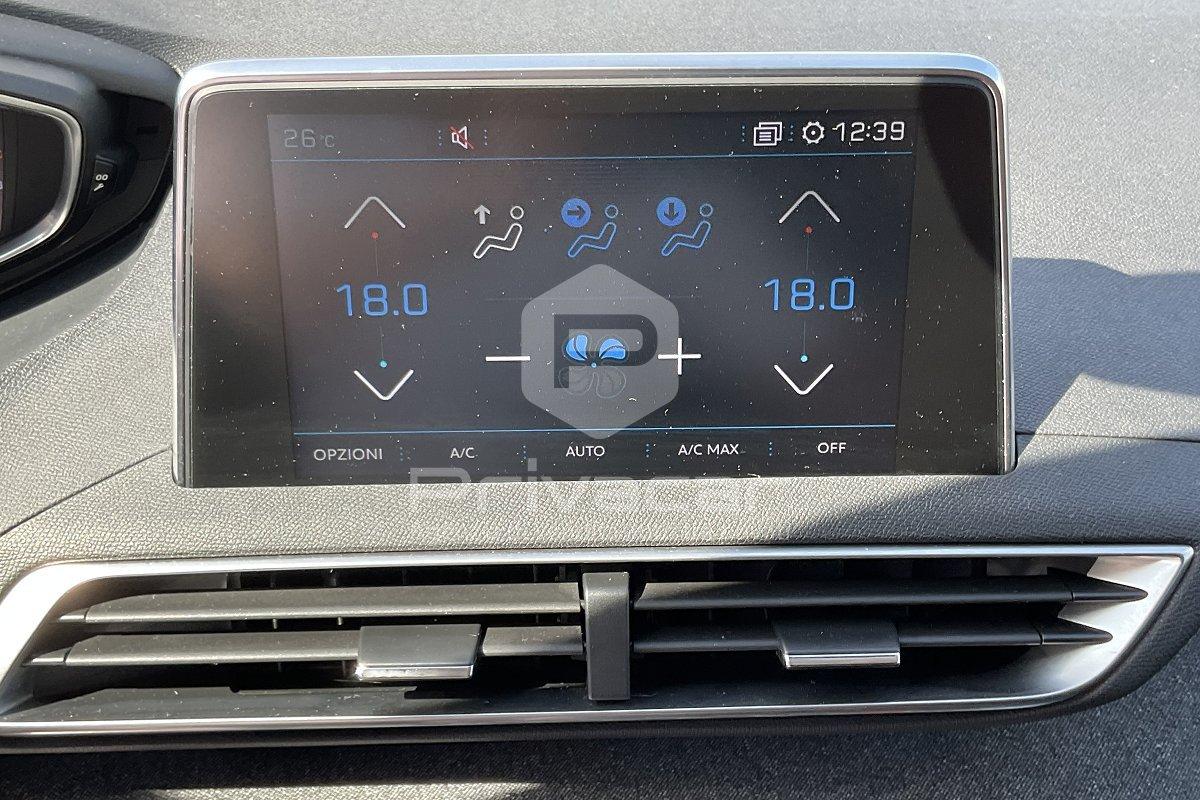 PEUGEOT 3008 PureTech Turbo 130 S&S EAT8 Allure