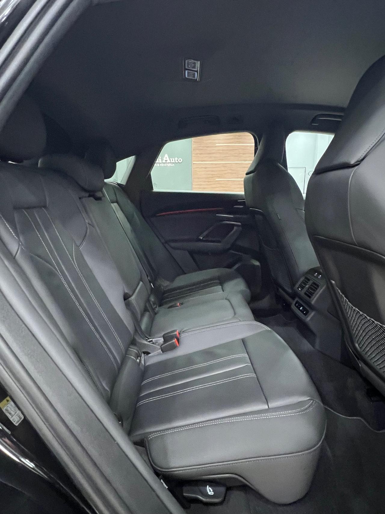 Audi Q5 SPB 40 TDI quattro S tronic Identity Black