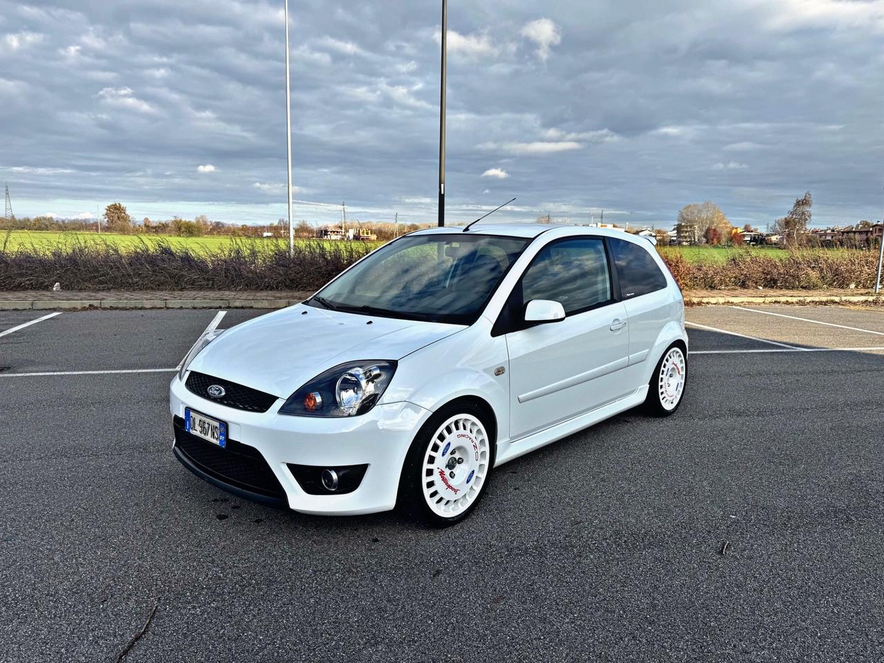 Ford Fiesta 2.0 16V 3p. ST 150cv
