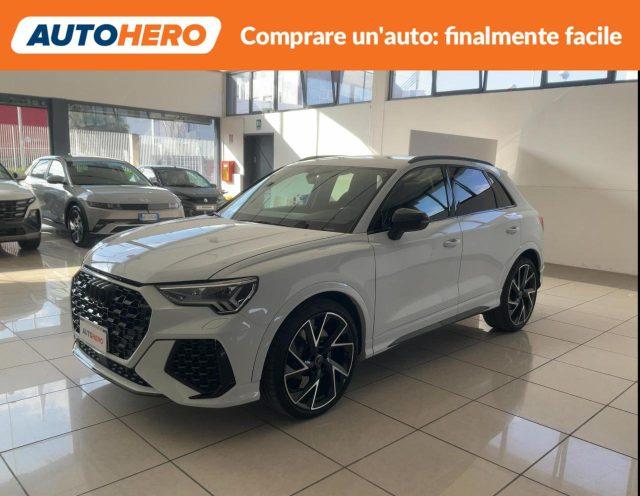 AUDI RS Q3 quattro S tronic