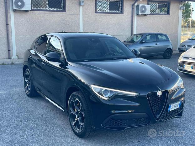 ALFA ROMEO Stelvio 2.0 Turbo 280 CV AT8 Q4 Veloc