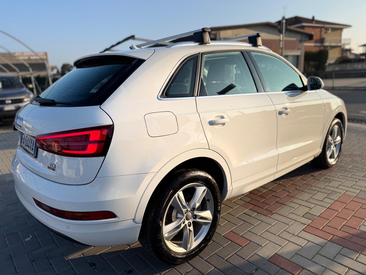 Audi Q3 2.0TDI 150CV quattro S tronic Sport