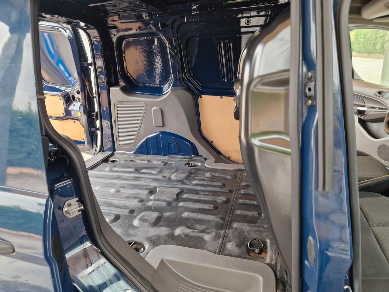 Ford Tourneo Connect Tourneo Connect 1.5 TDCi 120 CV Plus