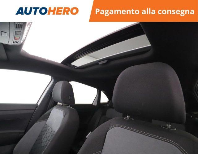 VOLKSWAGEN Taigo 1.0 TSI 110 CV DSG R-Line