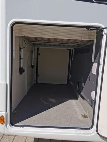 MCLOUIS MC4 379