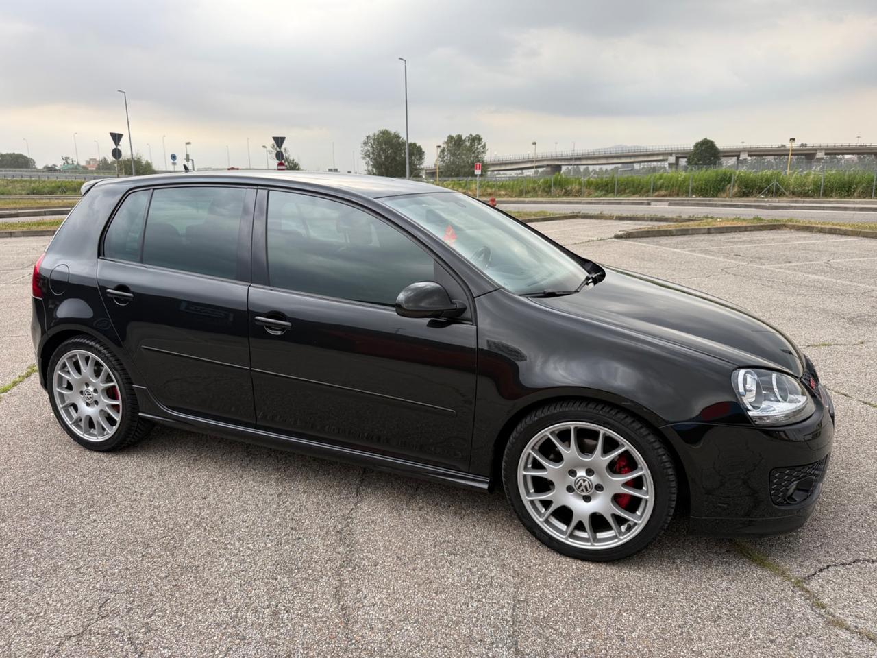 Volkswagen Golf 2.0 16V TFSI 5p. DSG GTI Edition 30