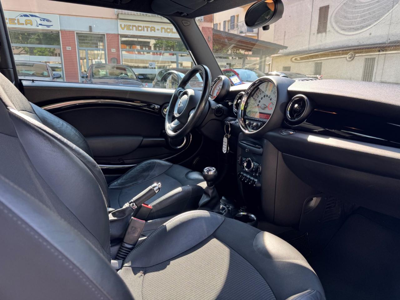 Mini 1.6 16V Cooper
