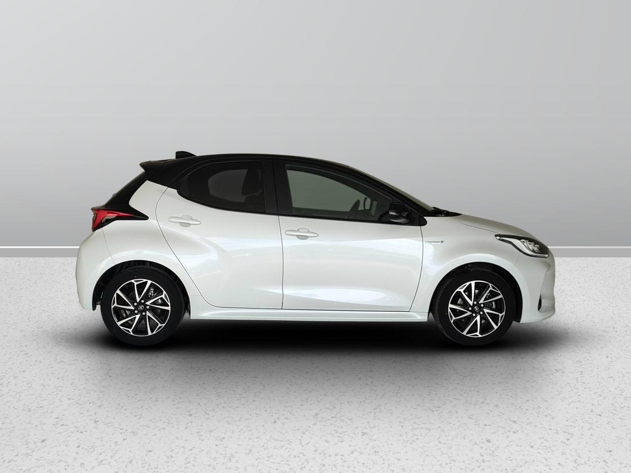 TOYOTA Yaris IV 2020 - Yaris 1.5h Style