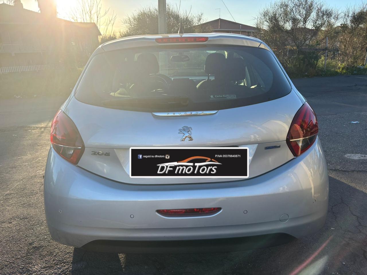 Peugeot 208 PureTech 82 5 porte Allure