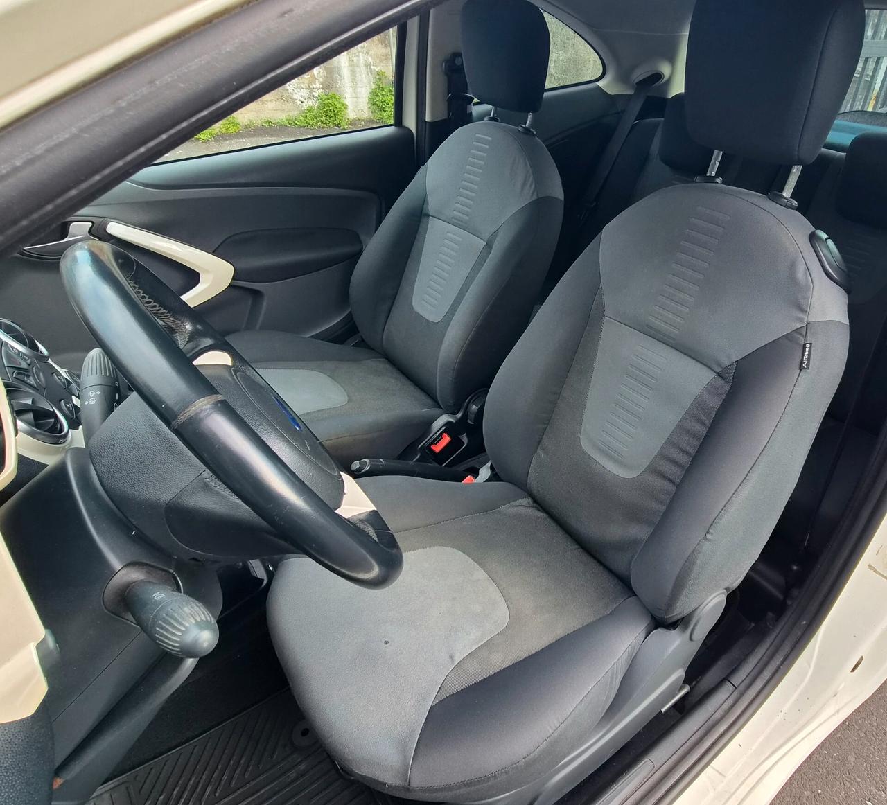 Ford Ka Ka+ 1.2 8V 69CV Titanium