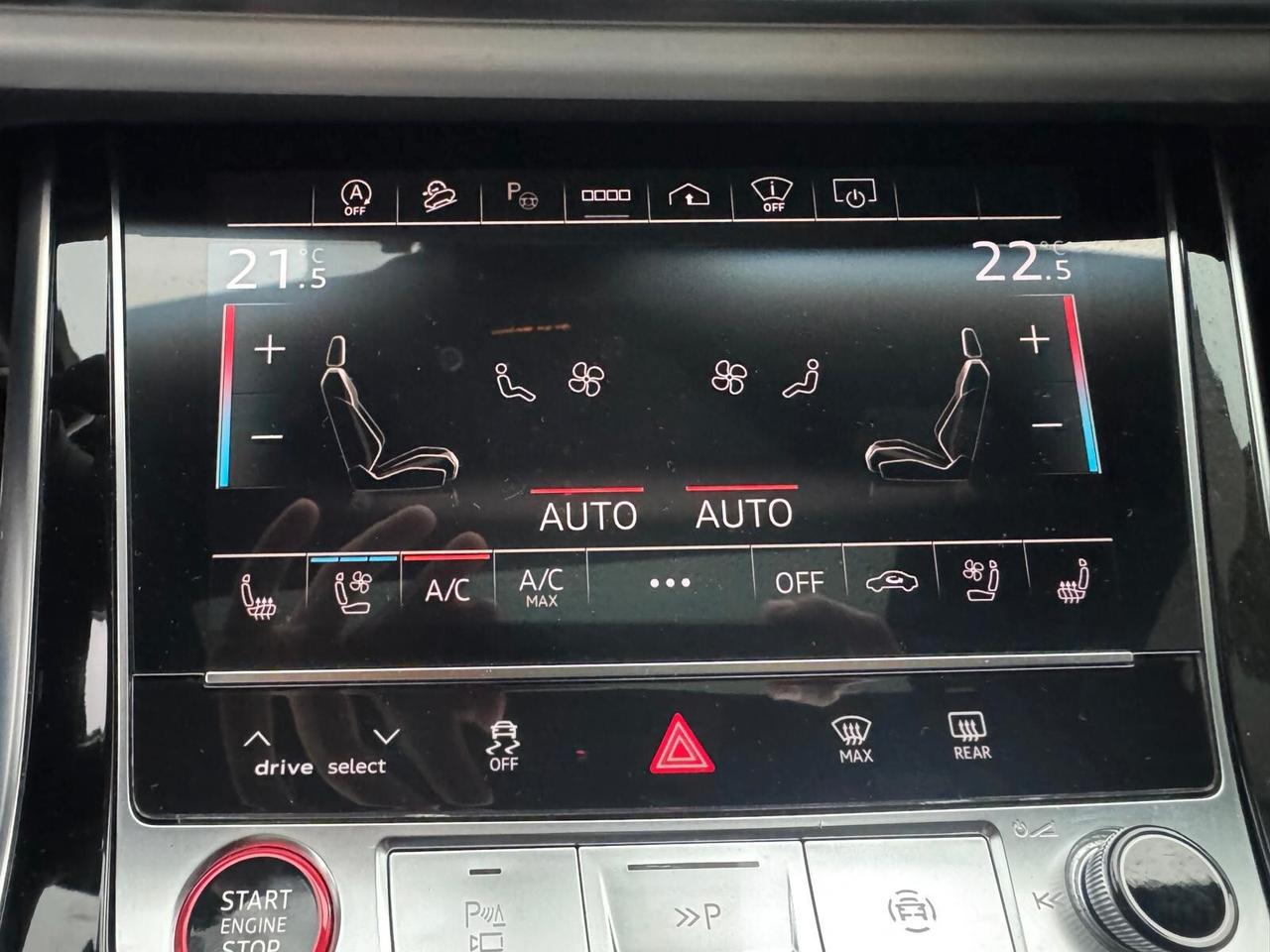 Audi Q7 SQ7 4.0 V8 TDI quattro tiptronic sport attitude