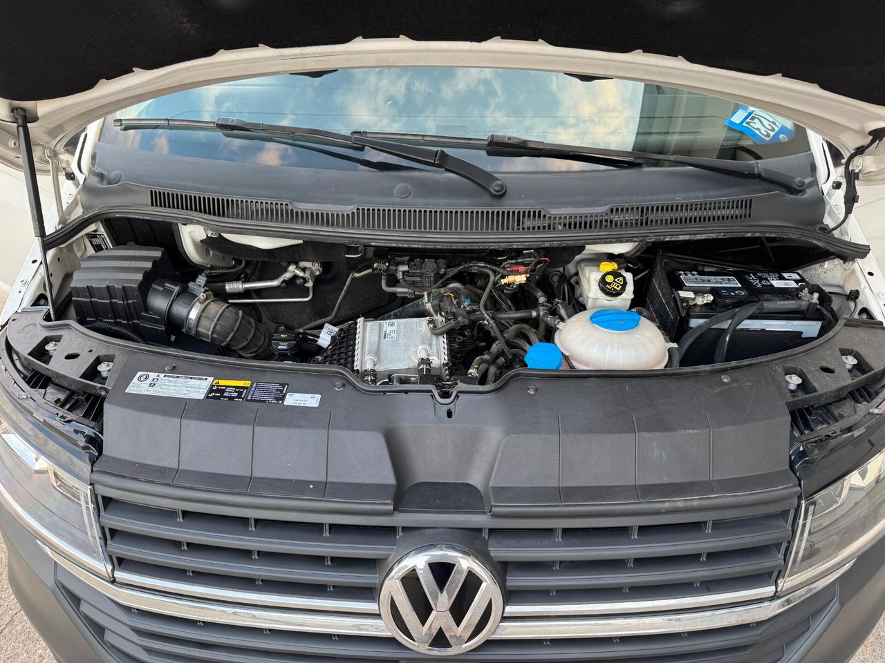 Volkswagen T6 Transporter 28 2.0 TDI MOTORE KO
