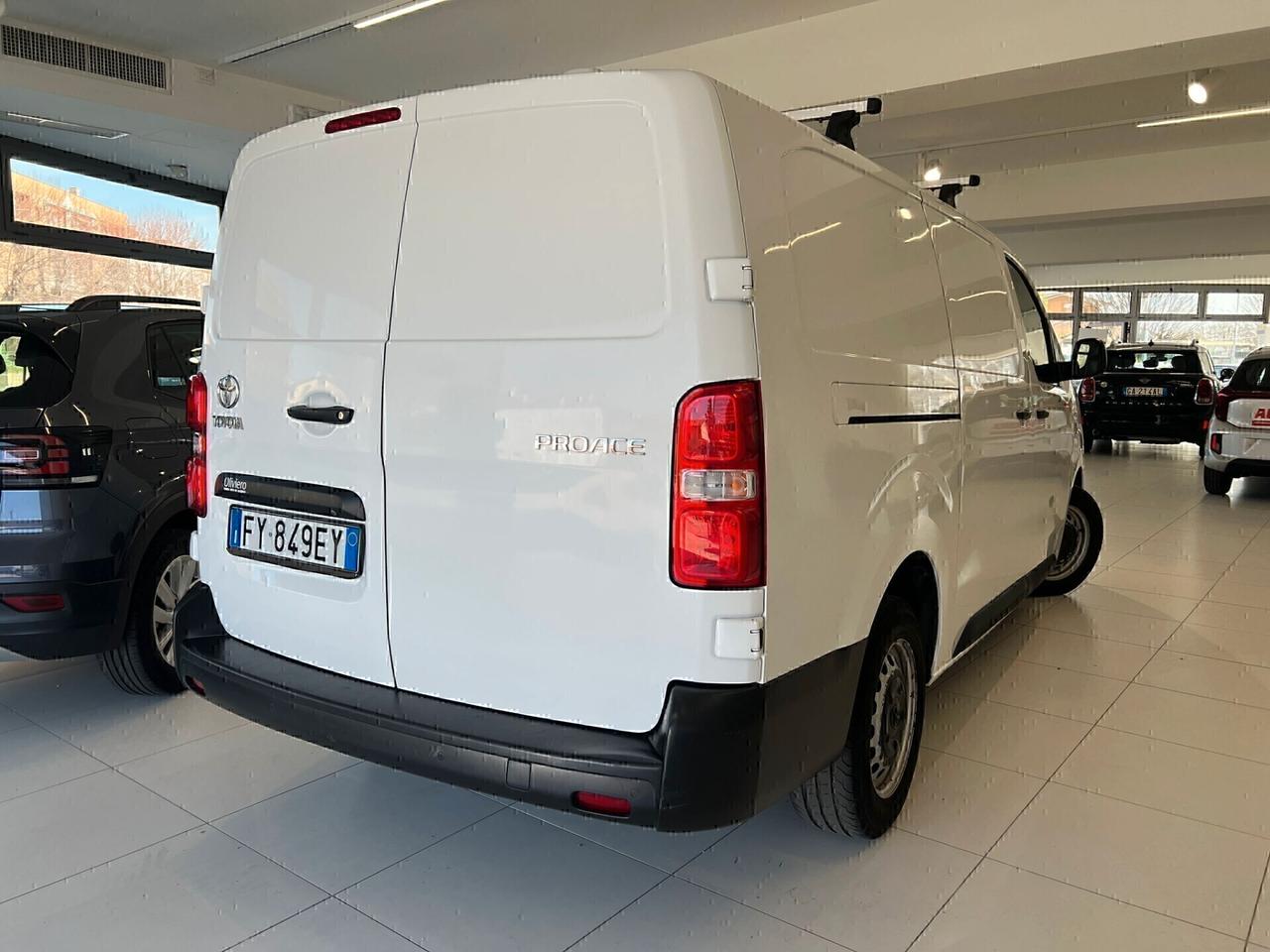 Toyota Proace Proace 2.0D 122CV S&S PL-SL-TN Furgone Long 4p.14q Comfort