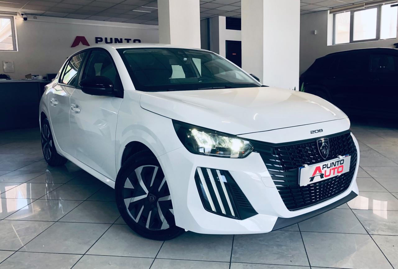 Peugeot 208 1.2 benzina neopatenti 15mila km
