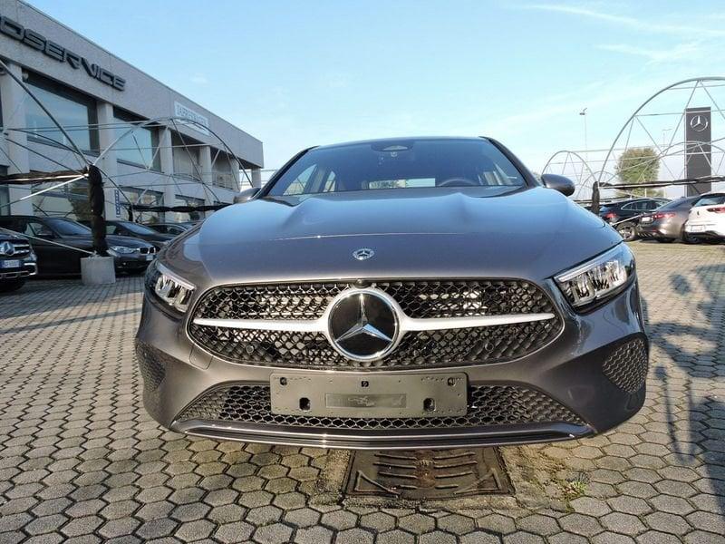 Mercedes-Benz Classe A A 180 Automatic Advanced KM ZERO