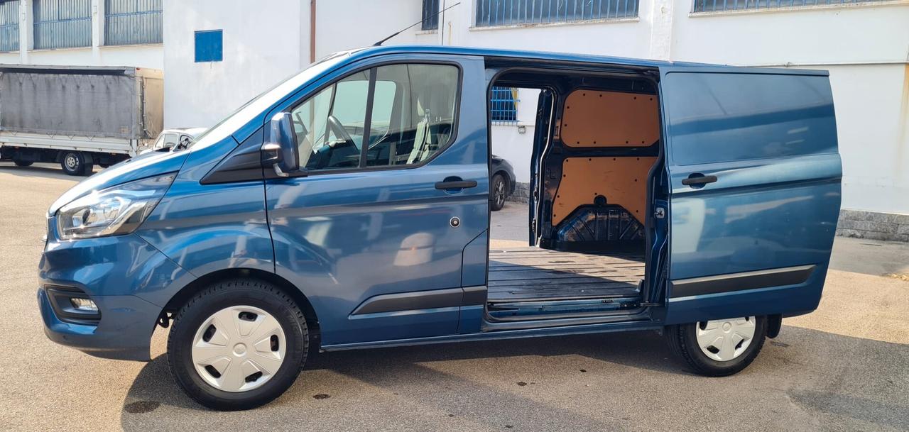 Ford Transit Custom 2.0 Ecoblue 130cv L1H1