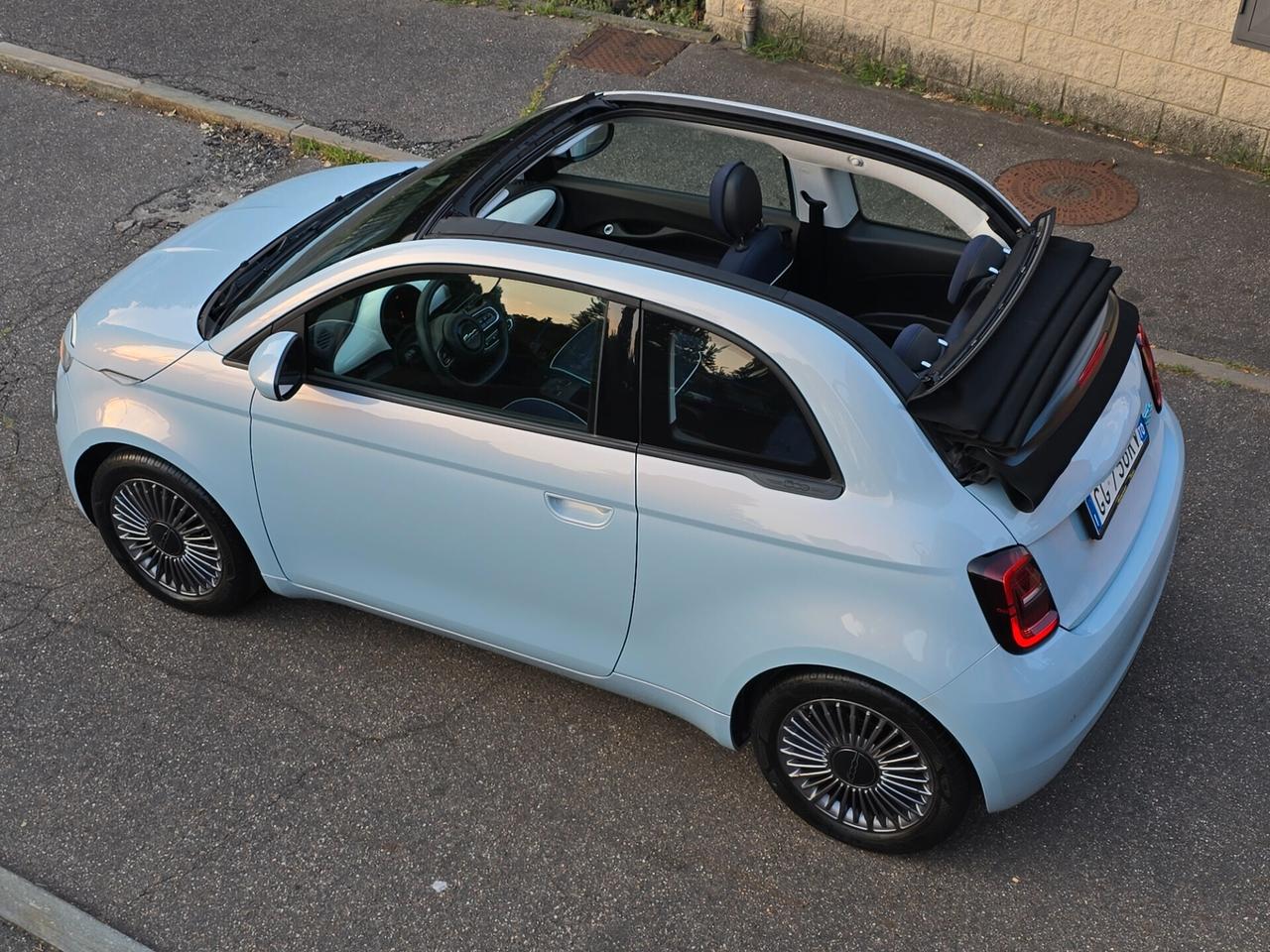 FIAT 500e Cabrio Passion 42 kWh