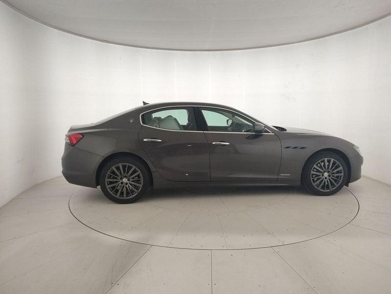 Maserati Ghibli 2.0 mhev Granlusso 330cv auto