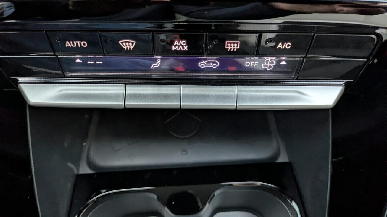 Citroen C3 110 HYBRID MAX KM0