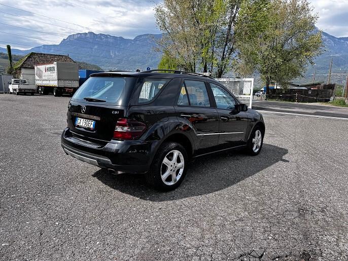 Mercedes-Benz ML 320 4 MATIC 7G-TRONIC