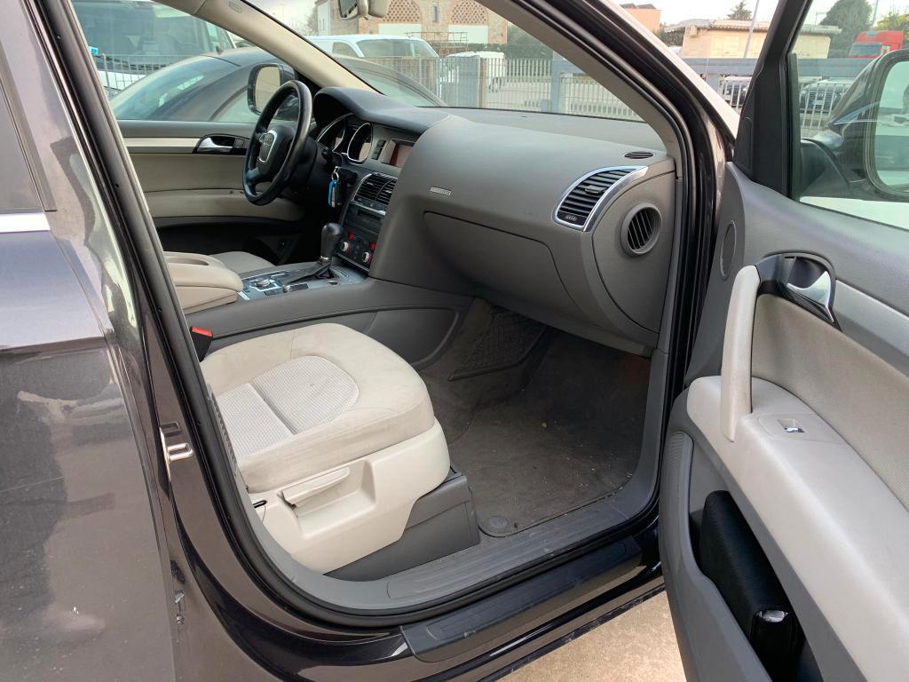 Audi Q7 3.0 V6 tdi quattro 240cv tiptronic
