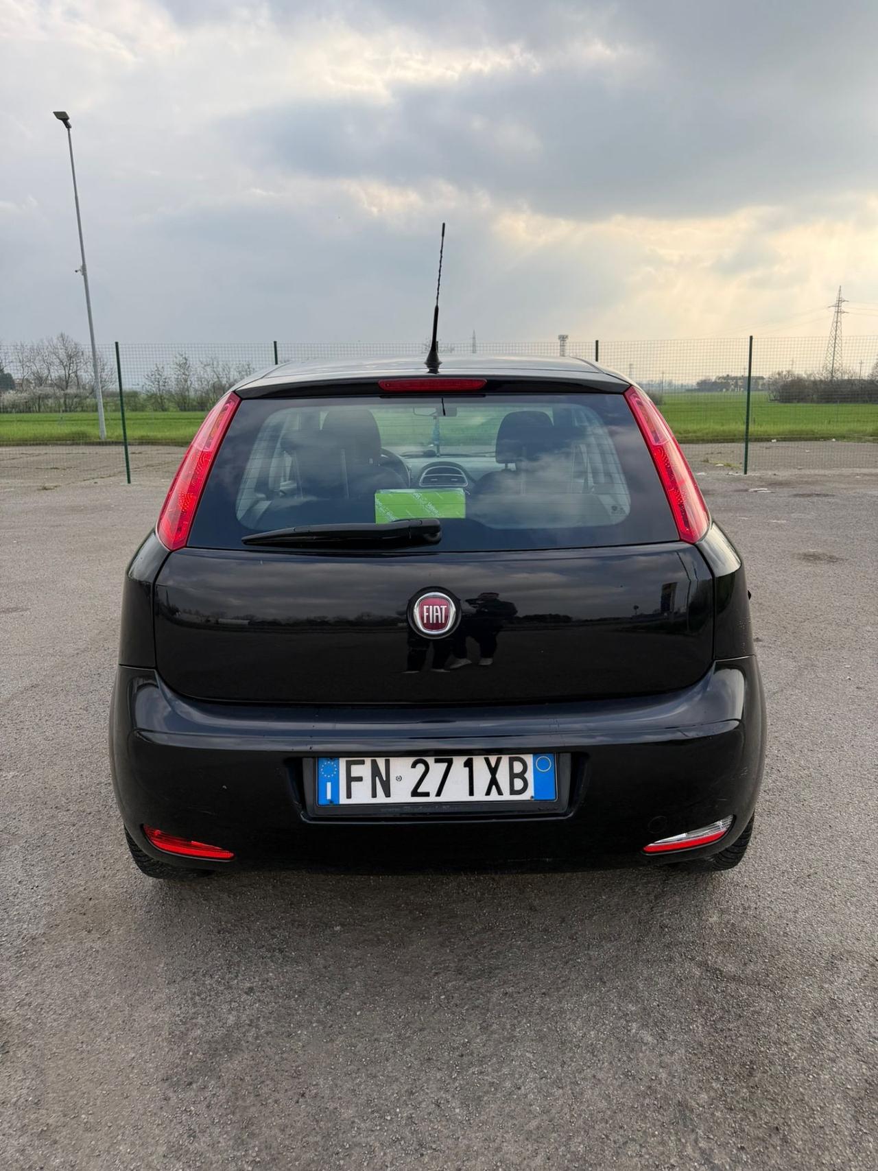 Fiat Punto 1.4 Benzina GPL DELLA CASA