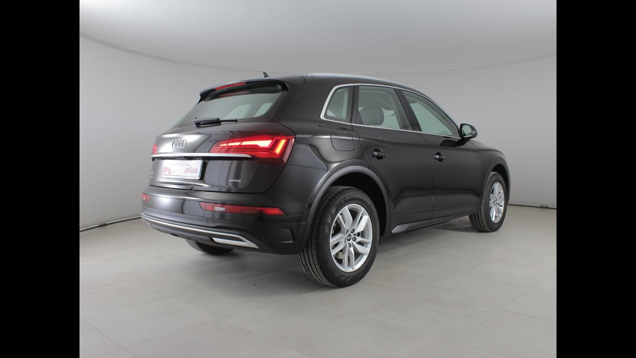 AUDI Q5 II 2020 - Q5 40 2.0 tdi mhev 12V Business quattro s-troni