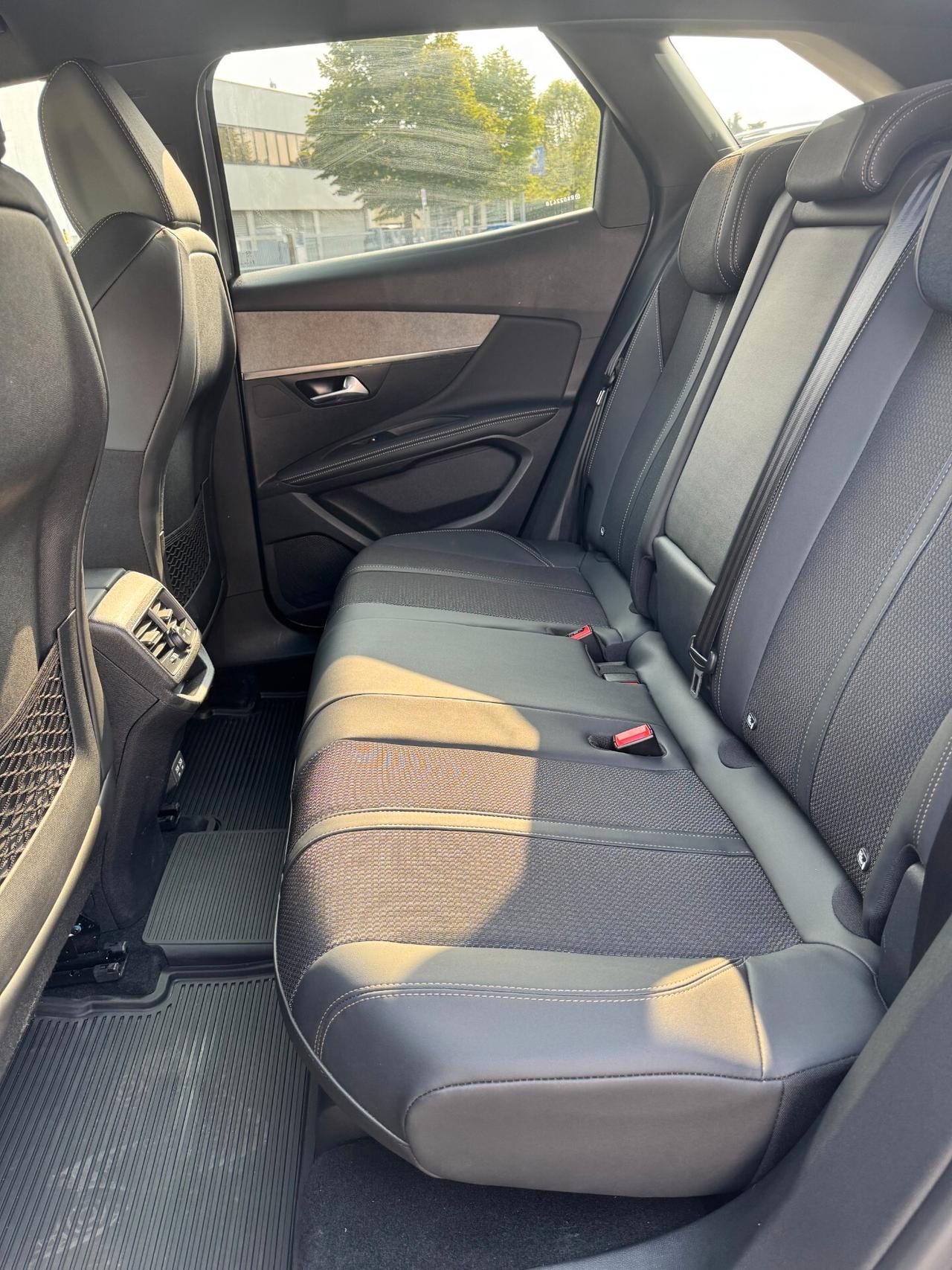 Peugeot 3008 BlueHDi 130 S&S EAT8 GT