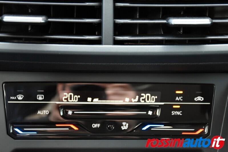 VOLKSWAGEN POLO 1.0 TSI 95 CV STYLE TECH PACK 2XCLIMA KEYLESS GO