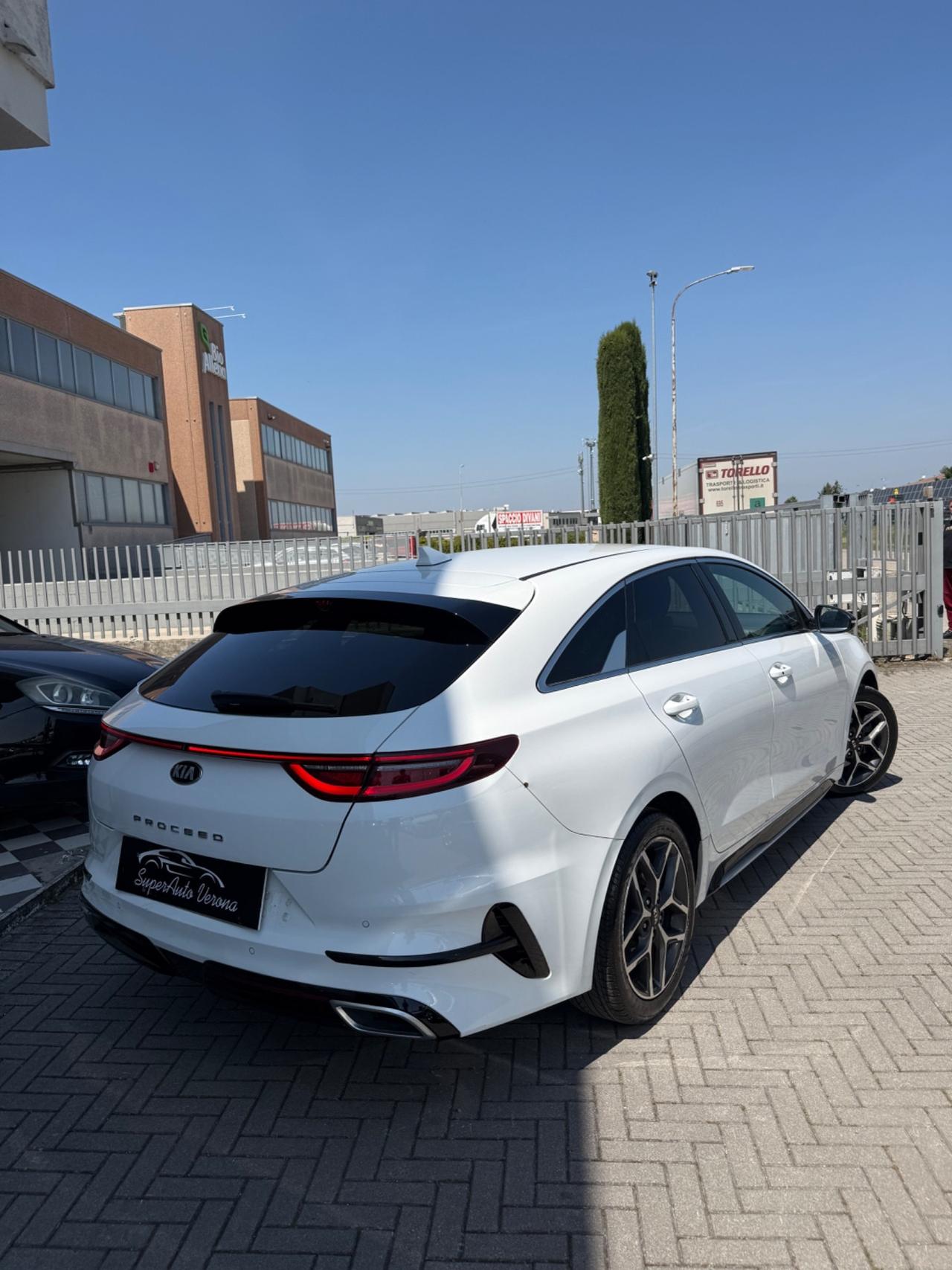 Kia ProCeed 1.6 CRDI DCT GT Line