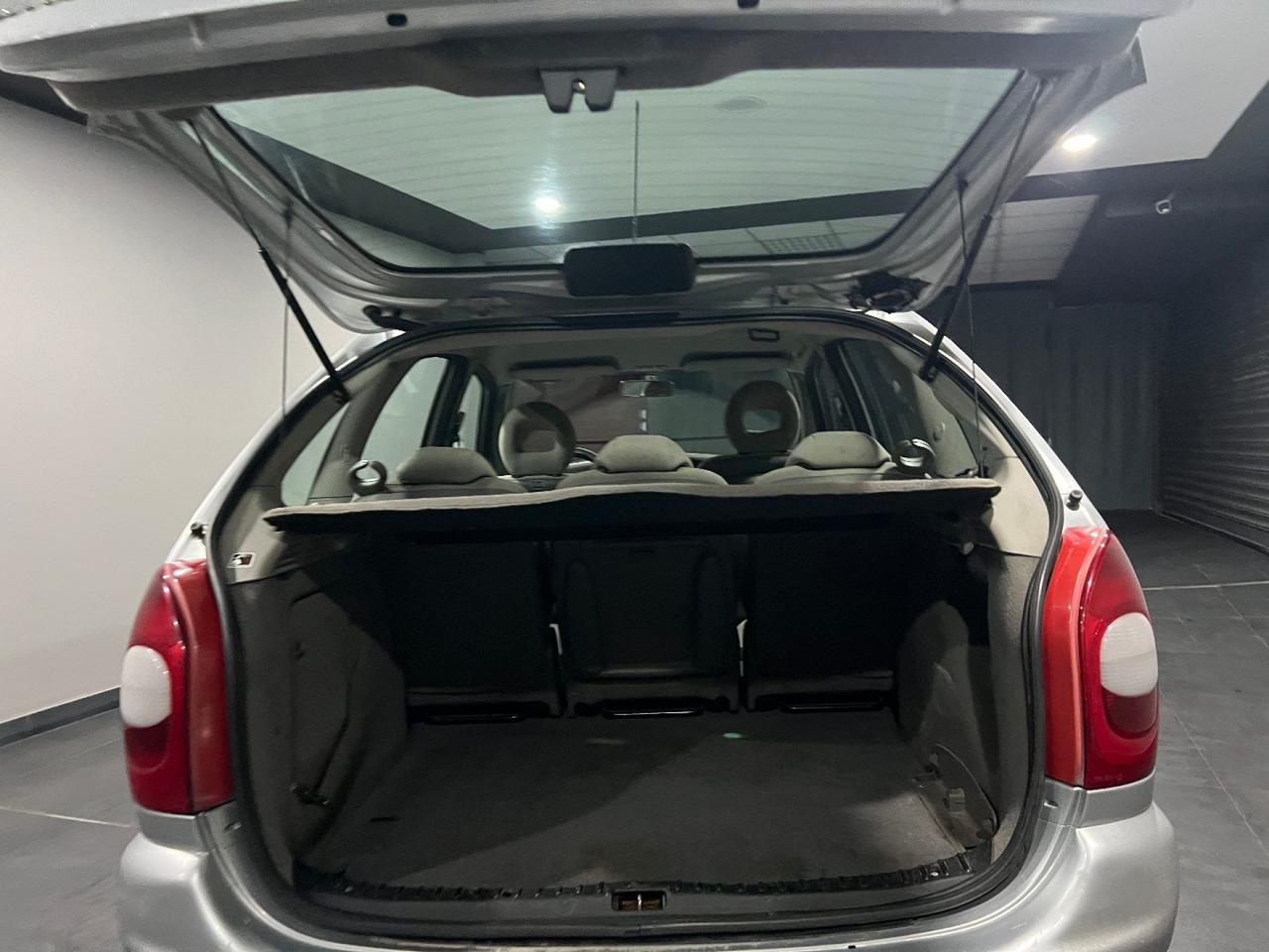 Citroen Xsara Picasso 2.0 HDi TAGLIANDO EFFETTUATO