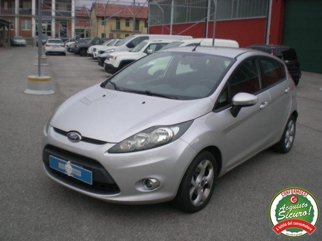 FORD Fiesta 1.4 16V 5p. B/ GPL Titanium - PRONTA CONSEGNA